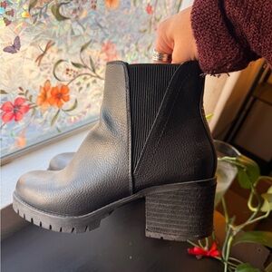 MIA Black Textured Ankle Boots
